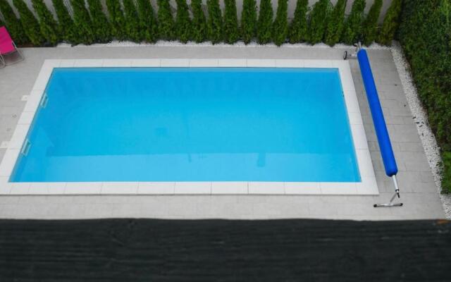 Villa Mina Kladovo, entire charming house with 5 bedrooms