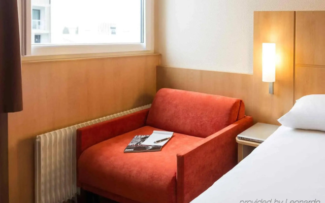 ibis Lyon Gerland Rue Merieux