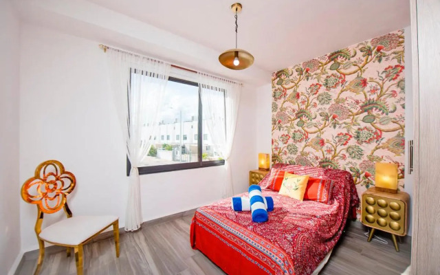 Charming & Comfortable House, 15 min to Downtown