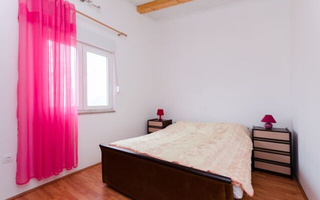 House Maslina