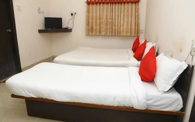 OYO 22020 Hotel Shakti