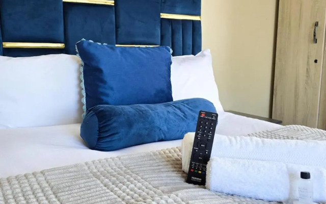 Mikasa Guest House