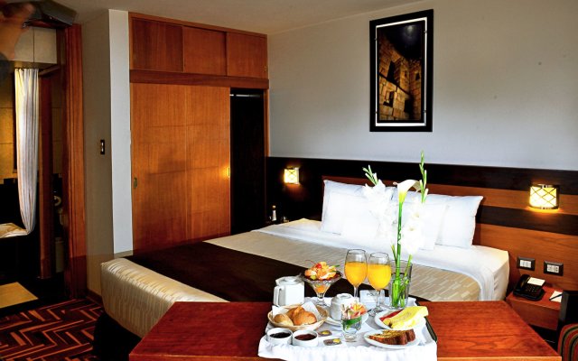 Polo Cusco Suites