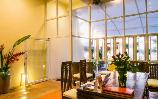 Layalina Hotel