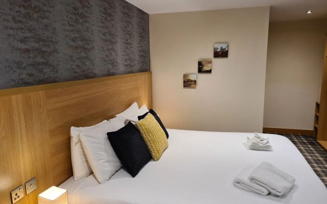 Carlton Towers Estate