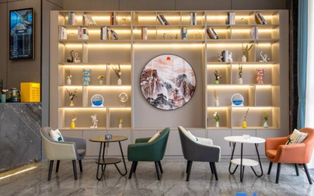 Xiangge Lila Hotel (Zengcheng Ningxi Square Branch)