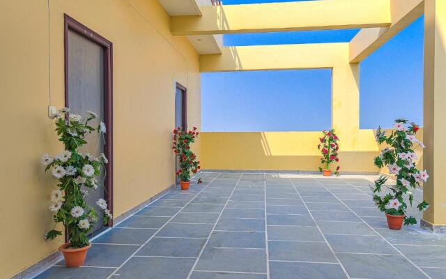 OYO Townhouse 802 Hotel Lotus