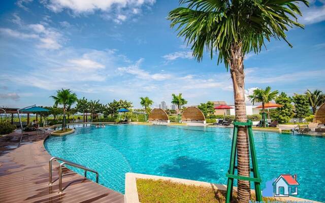 Almas Suites Puteri Harbour