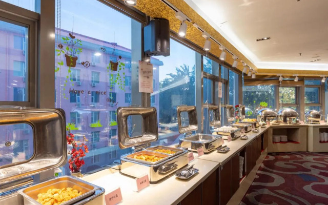 Beijing Jintai Oasis Hotel