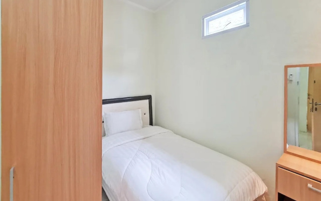 SPOT ON 92037 Jokotole 2 Homestay