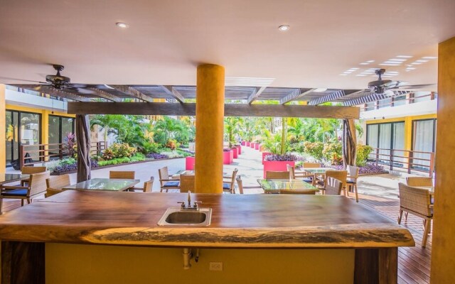 Lunada 401 2 Bedroom Condo