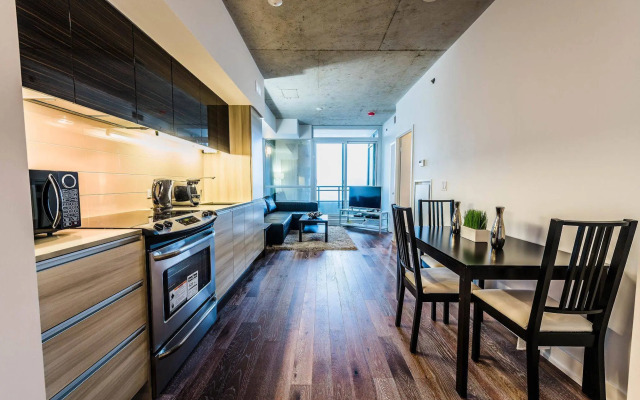 Gladstone Suites - Toronto Central