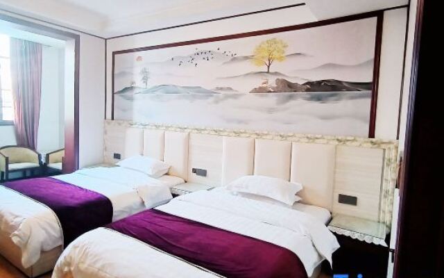 Tongcheng Business Hotel