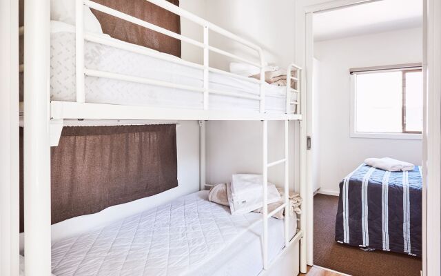 Lorne Foreshore Caravan Park