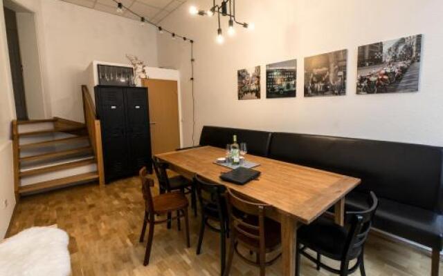 Apartment Waldstrassenviertel