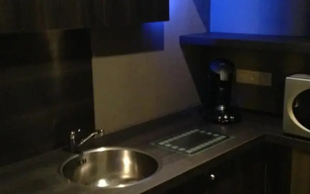 Dirk Suites