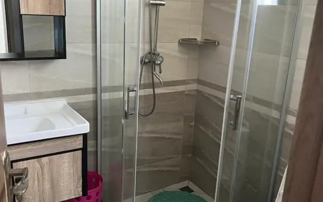 Lux Suites Vesta Gardens Apartments