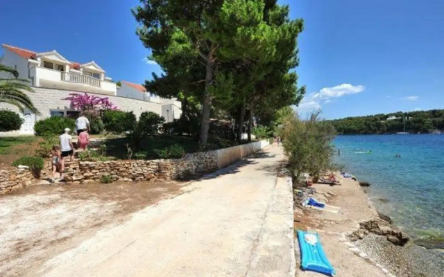 Blue Lagoon - Nice Terrace and Modern - A1