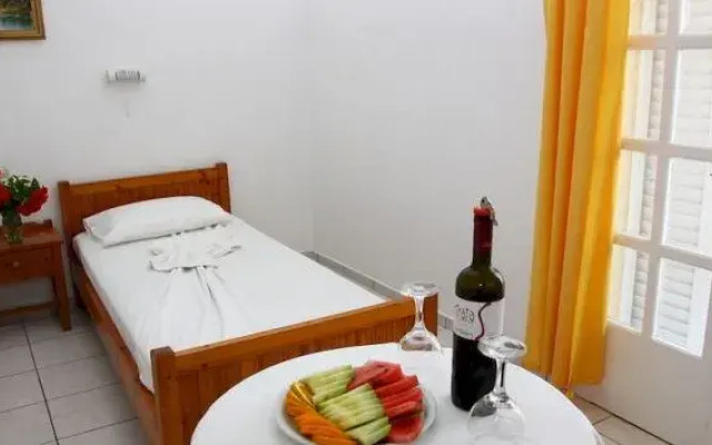 Armonia Beach Hotel