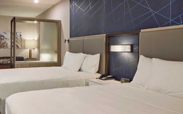 SpringHill Suites Medford Airport