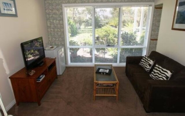 Silver Waters Bed & Breakfast