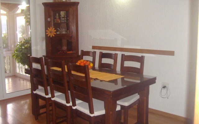 Apartments Marko Seline