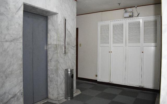 Sunette Tower Suites Makati City Center By Zuzu