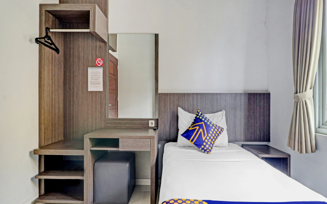 D'River Guesthouse – Guest Rooms – Bandung