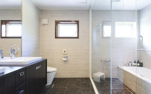 Casa La Mount by Elite Havens