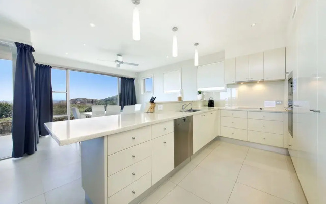 Ocean Ave 1/21 - Anna Bay