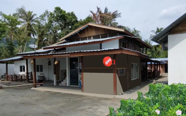 OYO 90176 D'cruz Sunrise Villa