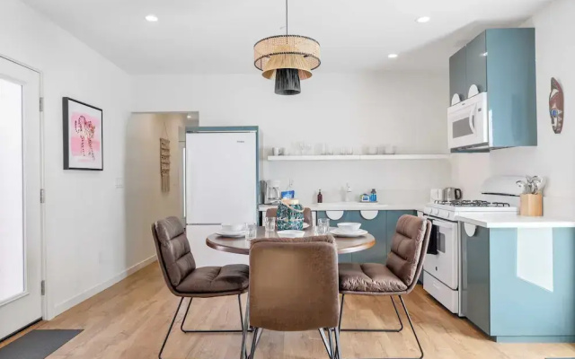 2 Units in Prime Hollywood Location Chic Renovated 1bdrs w/ Patio Avantstay