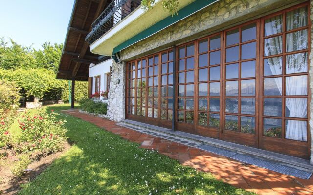 Villa Cinderella 7 CAMERE 13 PAX