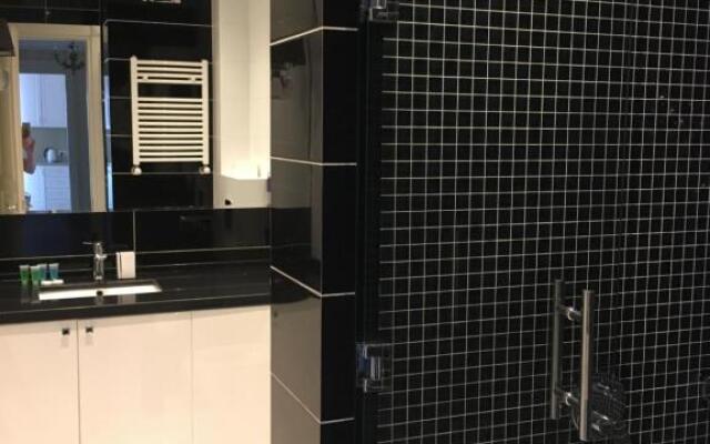 Lesya Apartment with Terrace