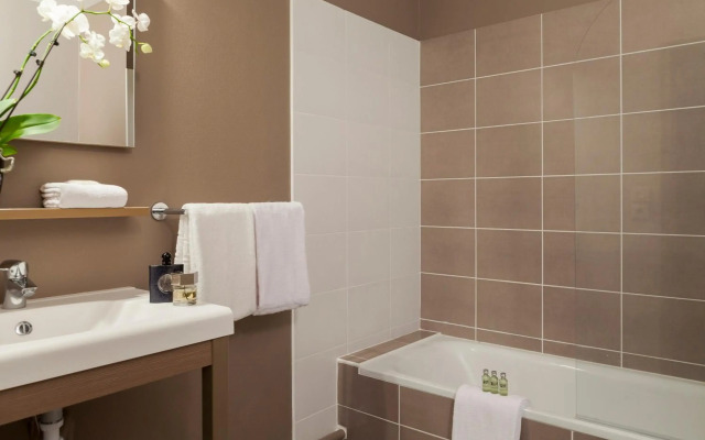 Nehô Suites Porte de Genève - Gare Annemasse