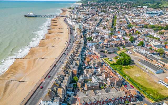 Escape to the tranquillity of Eastbourne