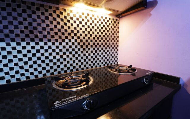 Dinda Apartemen Tangerang