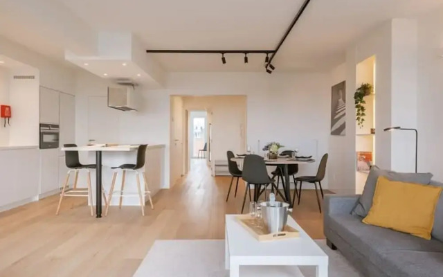 Trendy Apartment for 4 at 200m From the Coastline
