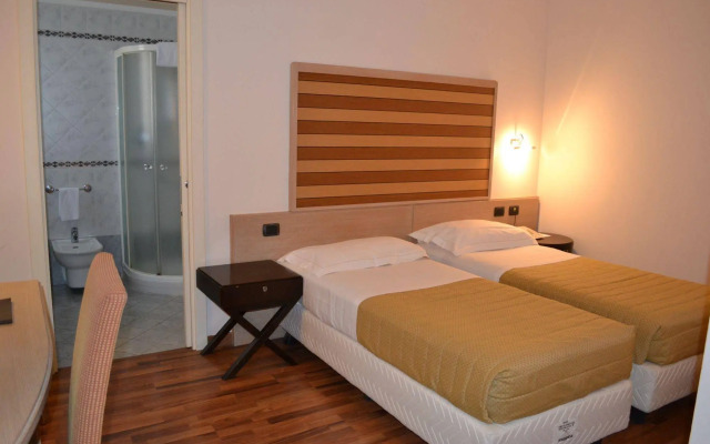 Hotel Tricolore