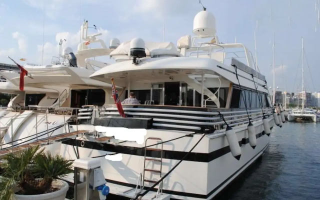 Yacht Charter Saint Tropez