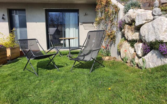 Studio à la campagne au bout du lac d'Annecy