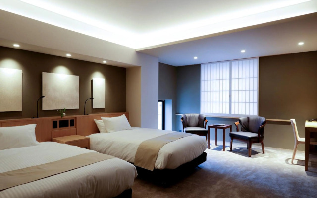 Kaminarimon Ryokan