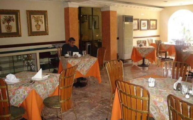 Hotel Corintios