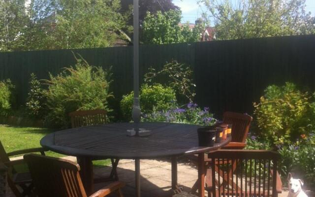 The Hollies Guest House
