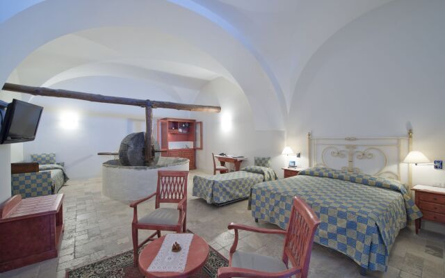 Villa il Frantoio and Lilmar