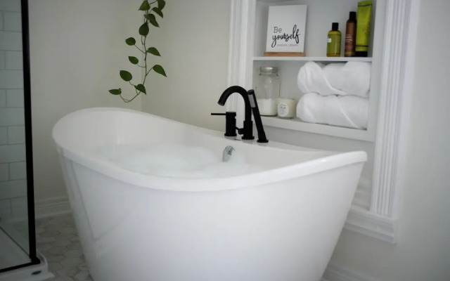 Dream BNB Estate Inn and Retreat House