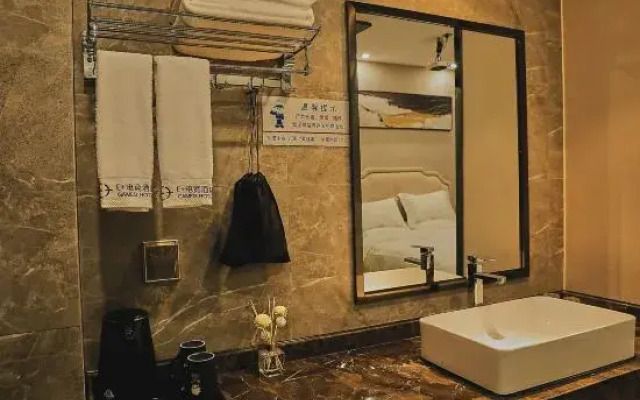 Dongyang E-sports Hotel