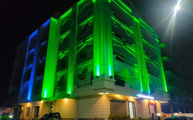 Hotel Dayal International