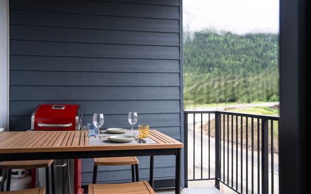 Summit Views by Revelstoke Vacations