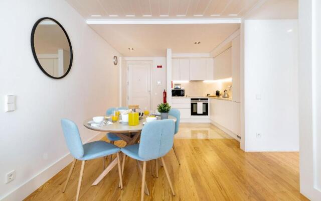 Amazing 1BDR Apartment in Chiado by LovelyStay